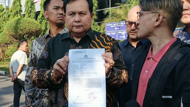 Ruben Onsu laporkan akun TikTok ke Polda Metro Jaya (31/7) [Selvianus Kopong Basar]